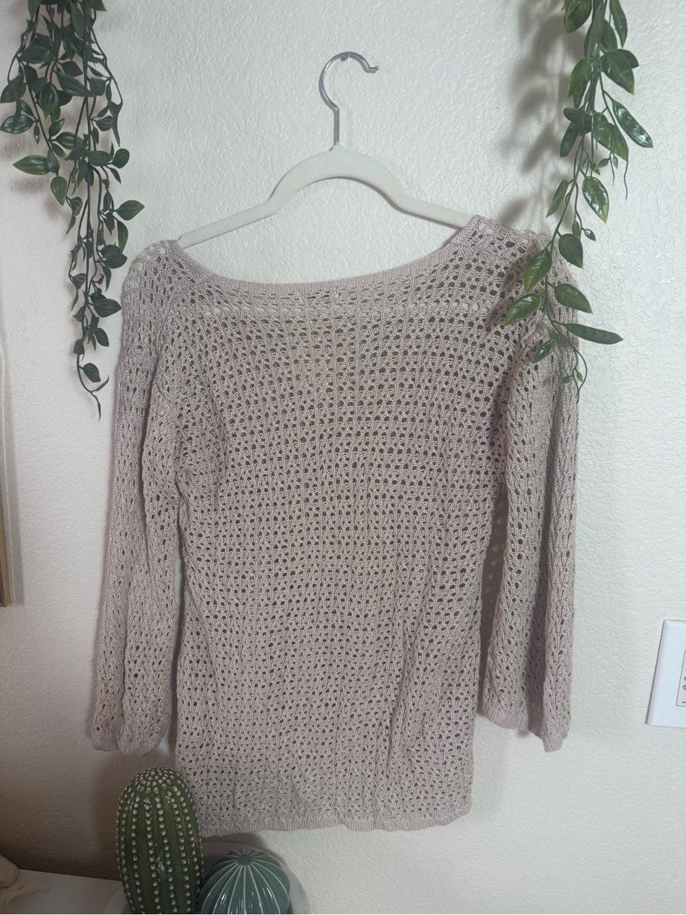 Cupshe Cream Crochet Open-Knit Beach Coverup with Starfish Accent - Picture 5 of 5